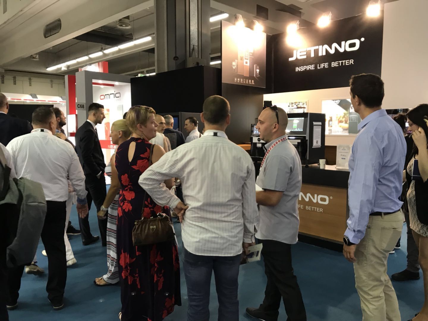 意大利米蘭無人售貨機零售展覽會.jpg 意大利米蘭無人售貨機零售展覽會.jpg